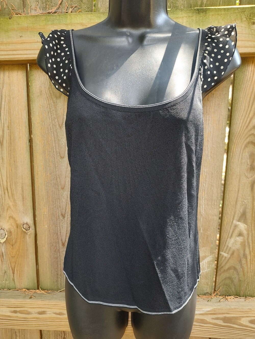 🏵️ Escada VTG Polka Dot Ruffle Sleeve Luxury Sweater Size 38/M